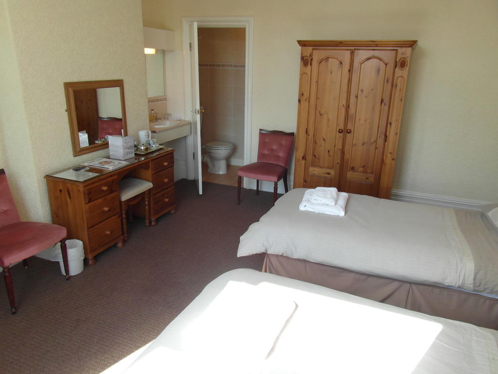 Lisdoonie Hotel Barrow-in-Furness Bilik gambar