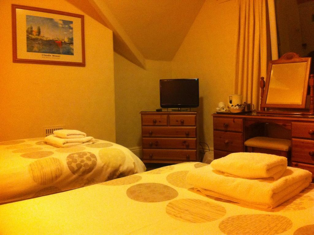 Lisdoonie Hotel Barrow-in-Furness Bilik gambar